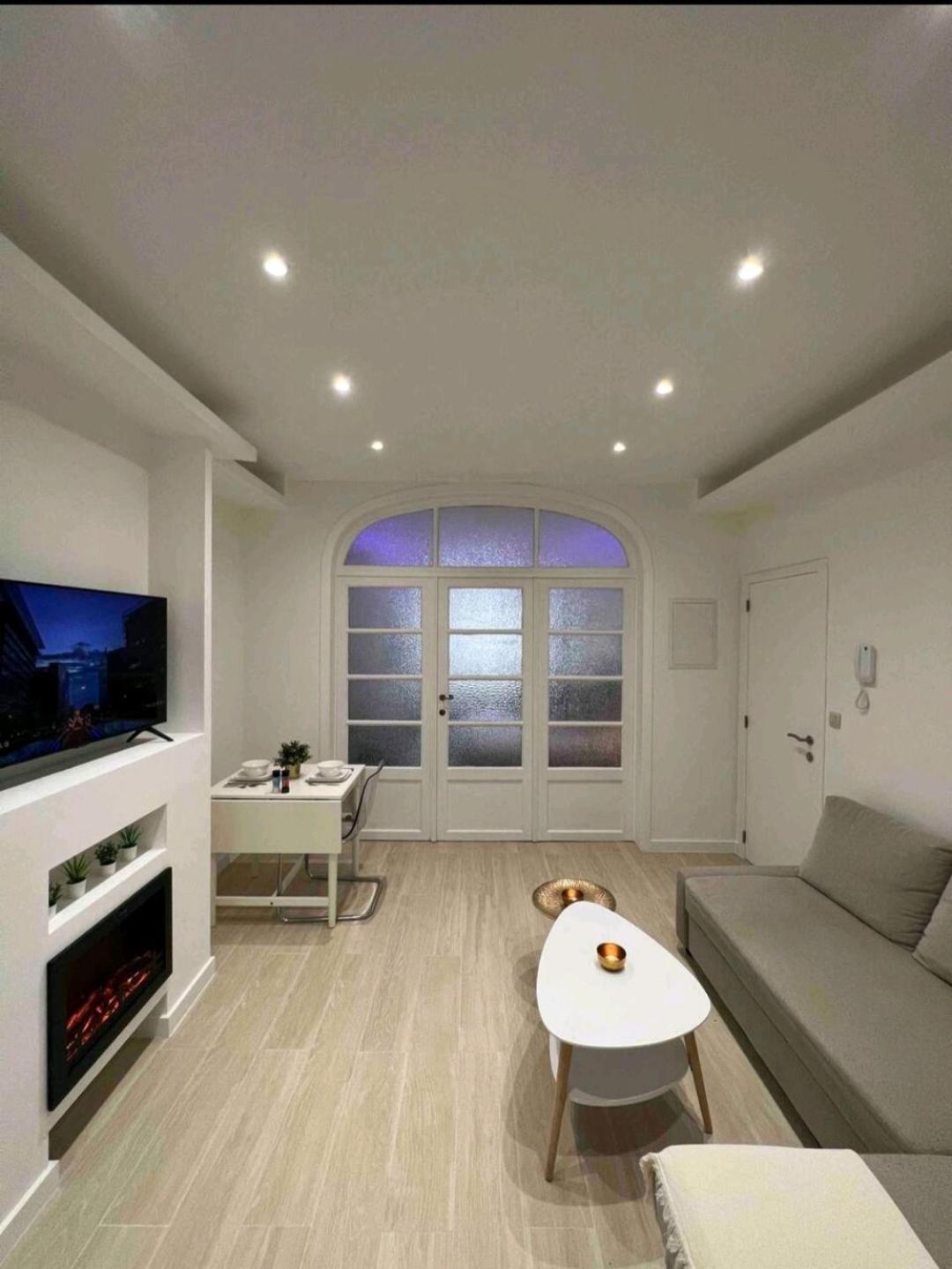 Sublime Appartement Calme Cosy & Jacuzzi بروكسل المظهر الخارجي الصورة