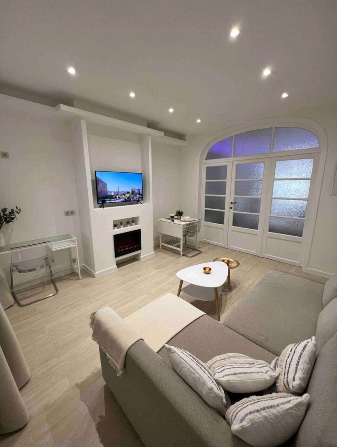 Sublime Appartement Calme Cosy & Jacuzzi بروكسل المظهر الخارجي الصورة